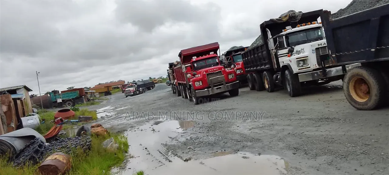 We Are Fast and Reliable for Granite Materials Delivery