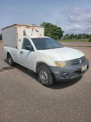 Mitsubishi L200 Single Cab 2.5 TD 2013 White
