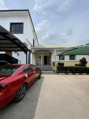 3bdrm Bungalow in Maitama for rent