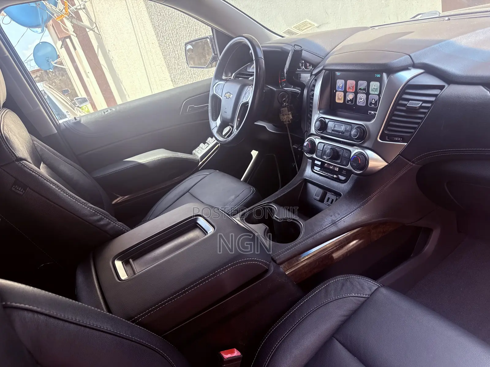 Chevrolet Tahoe 2019 Black