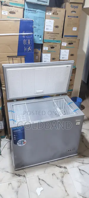 Midea Chest Freezer With 250l Capacity