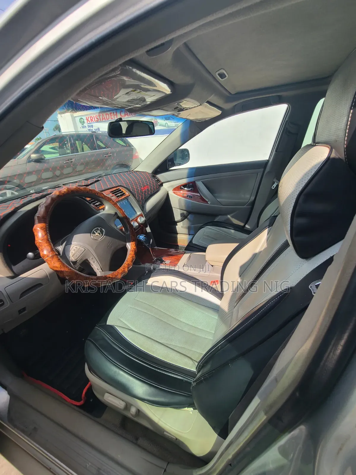 Toyota Camry 2011 Silver