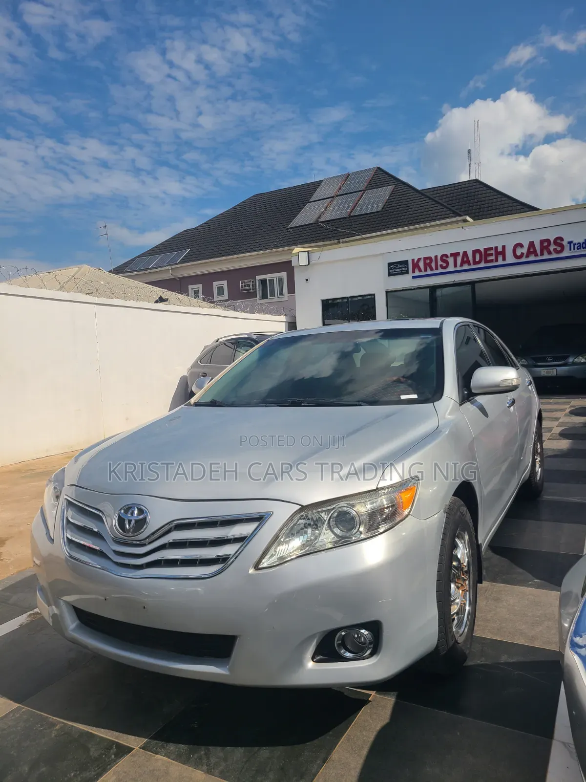 Toyota Camry 2011 Silver