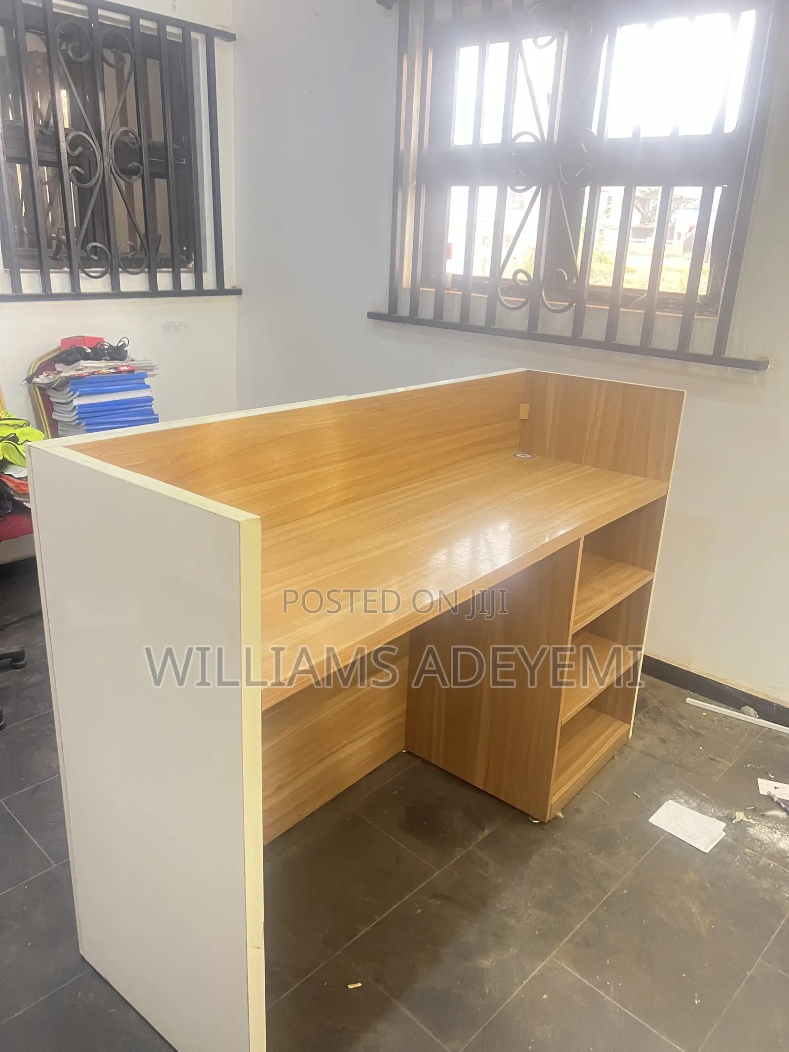 Modern Reception Table
