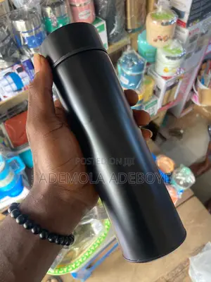 Digital Thermal Flask With Temperature Display 500ml