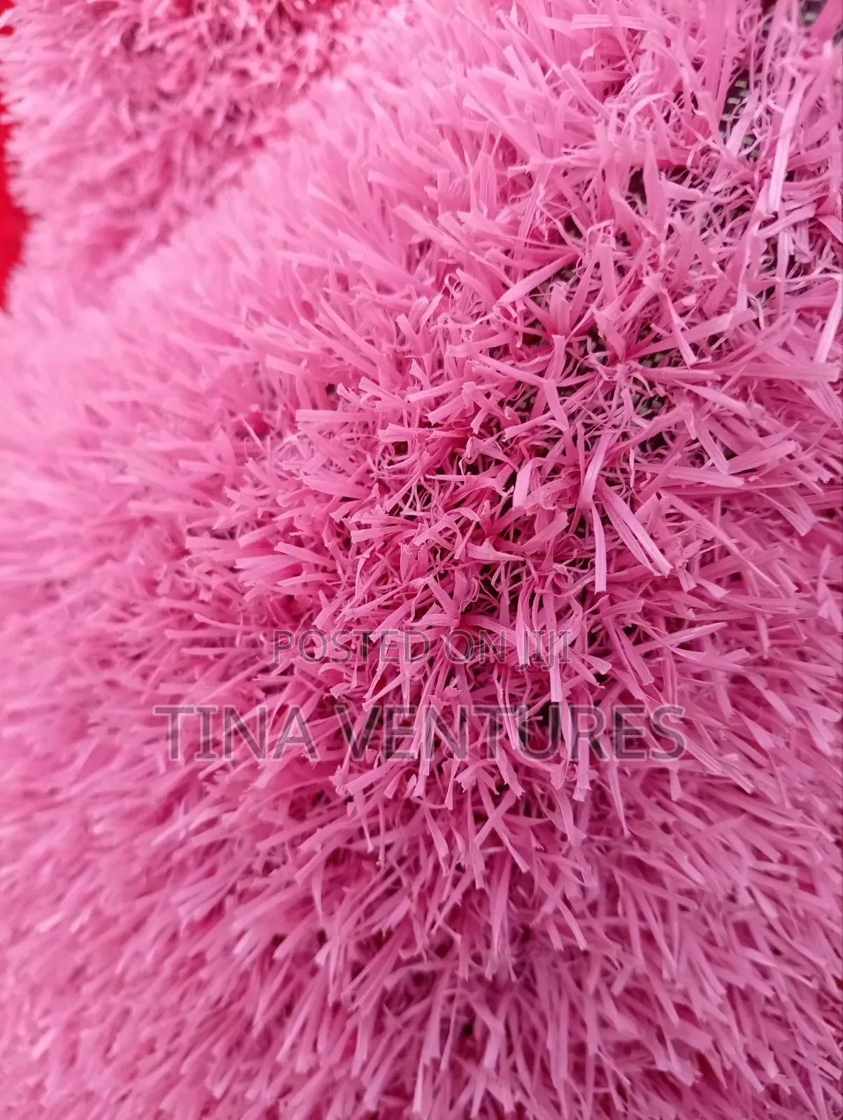 Artificial Grass. Available in Bulk.