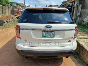Ford Explorer 2014 White