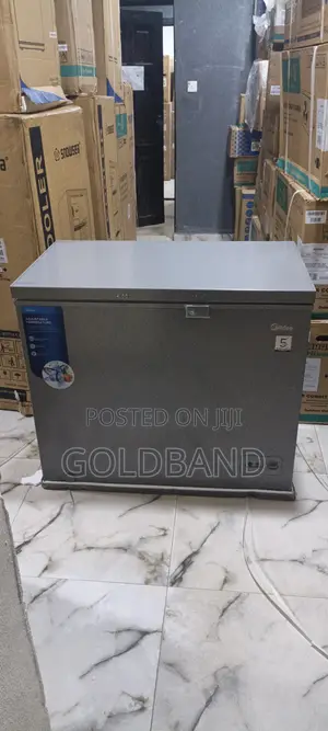 Midea 250l Family Size Chest Freezer