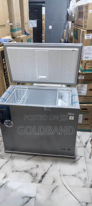 Midea 250l Commercial Grade Chest Freezer