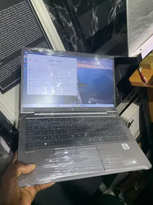 Laptop HP ZBook Firefly 14 G7 8GB Intel Core i5 SSD 256GB