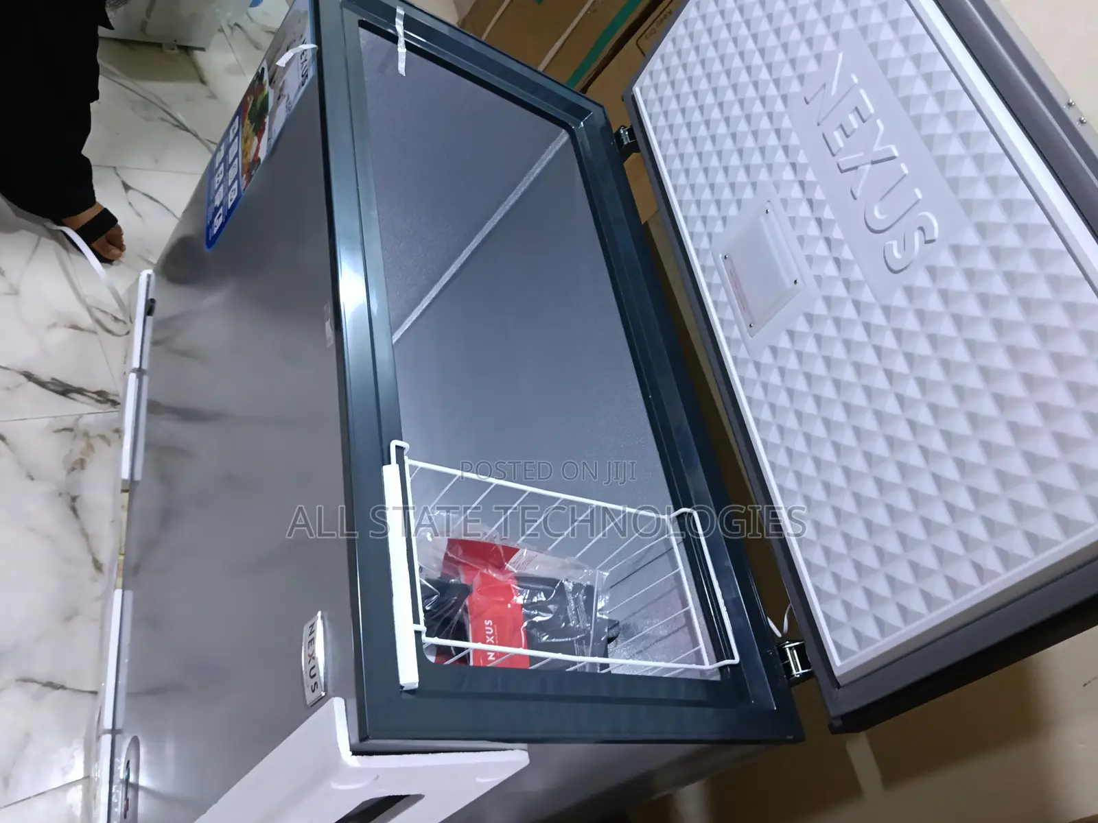 Spacious 250l Nexus Deep Freezer
