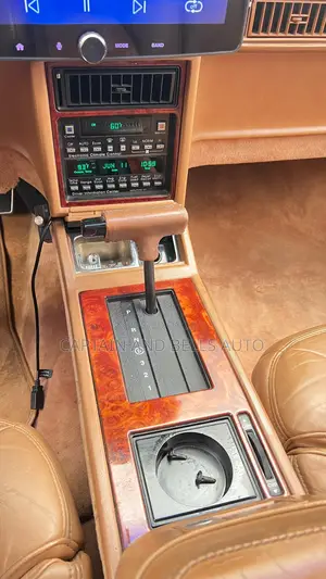 Cadillac Deville 1989 Burgundy