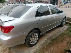 Toyota Corolla 2005 Silver