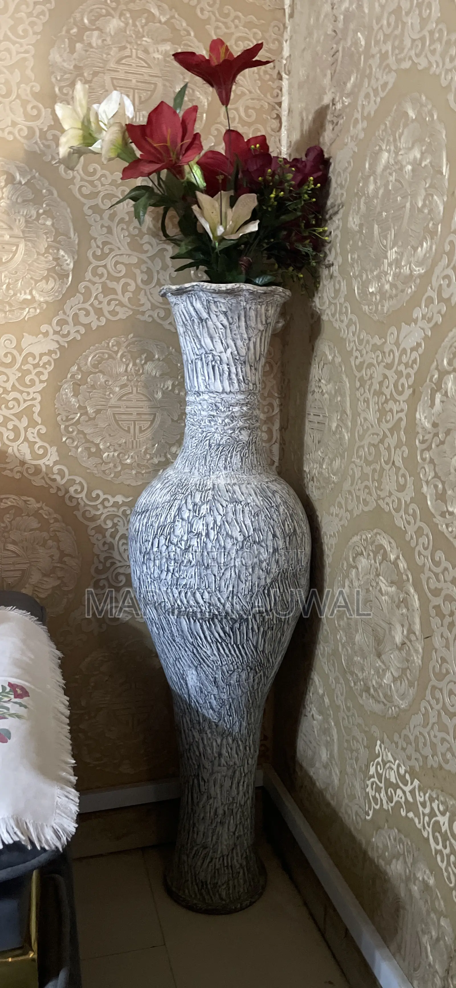 Flower Vase With Flower