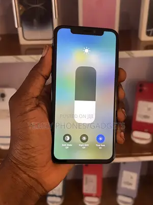 Apple iPhone X 64 GB Black