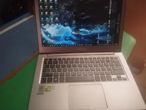 Laptop Asus ZenBook UX303UB 8GB Intel Core i5 SSD 128GB