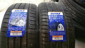 Brand New 275/40r22