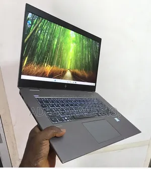 Laptop HP ZBook Studio G5 16GB Intel Core i7 SSD 256GB