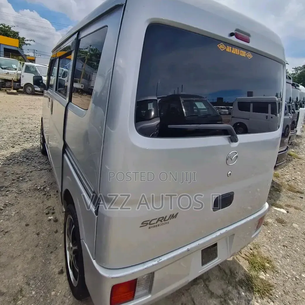 New Suzuki Every 2015 Silver