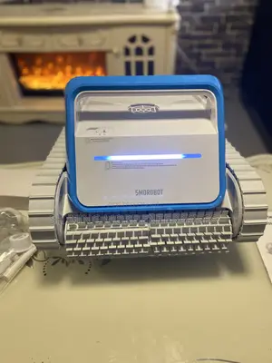 Pool Cleaning Robot