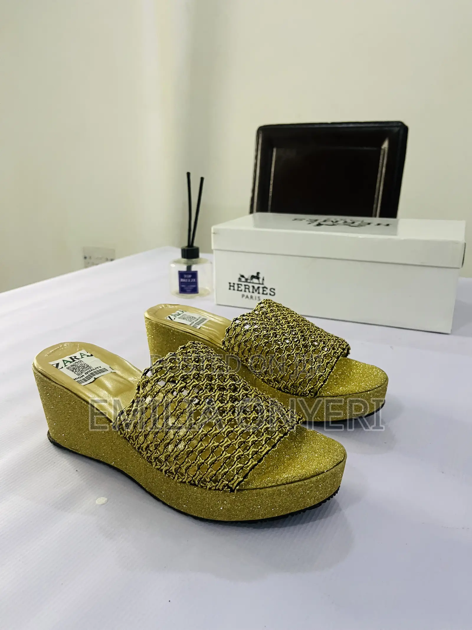 Ladies’ Shoe