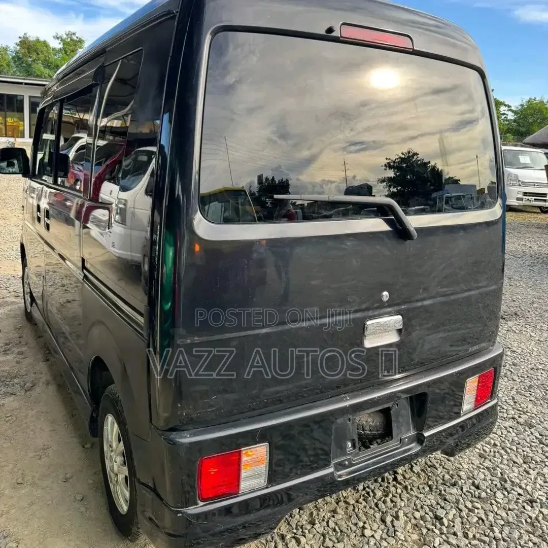 New Suzuki Every 2018 Black