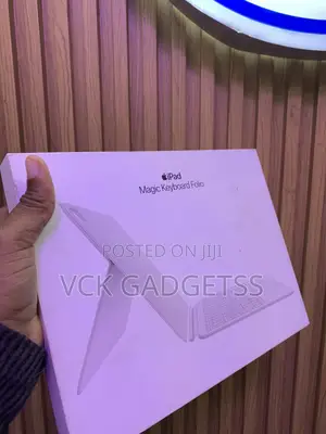New Magic Keyboard Folio