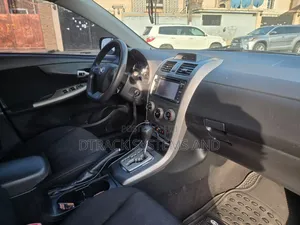 Toyota Corolla 2013 Red
