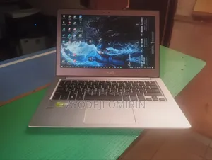 Laptop Asus ZenBook UX303UB 8GB Intel Core i5 SSD 128GB