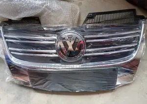 Front Grill for Jetta 5 2007 Model . Brand New!