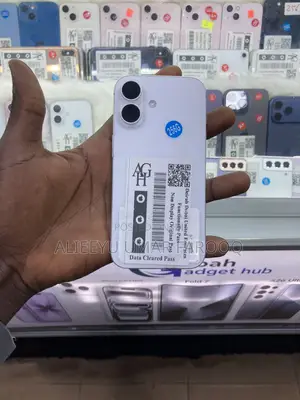 Apple iPhone 16 256 GB White