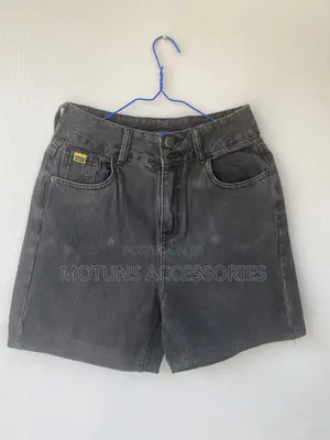 Thrift Short