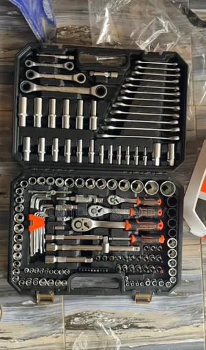 151 PCS Socket and Bit Wrench Kit