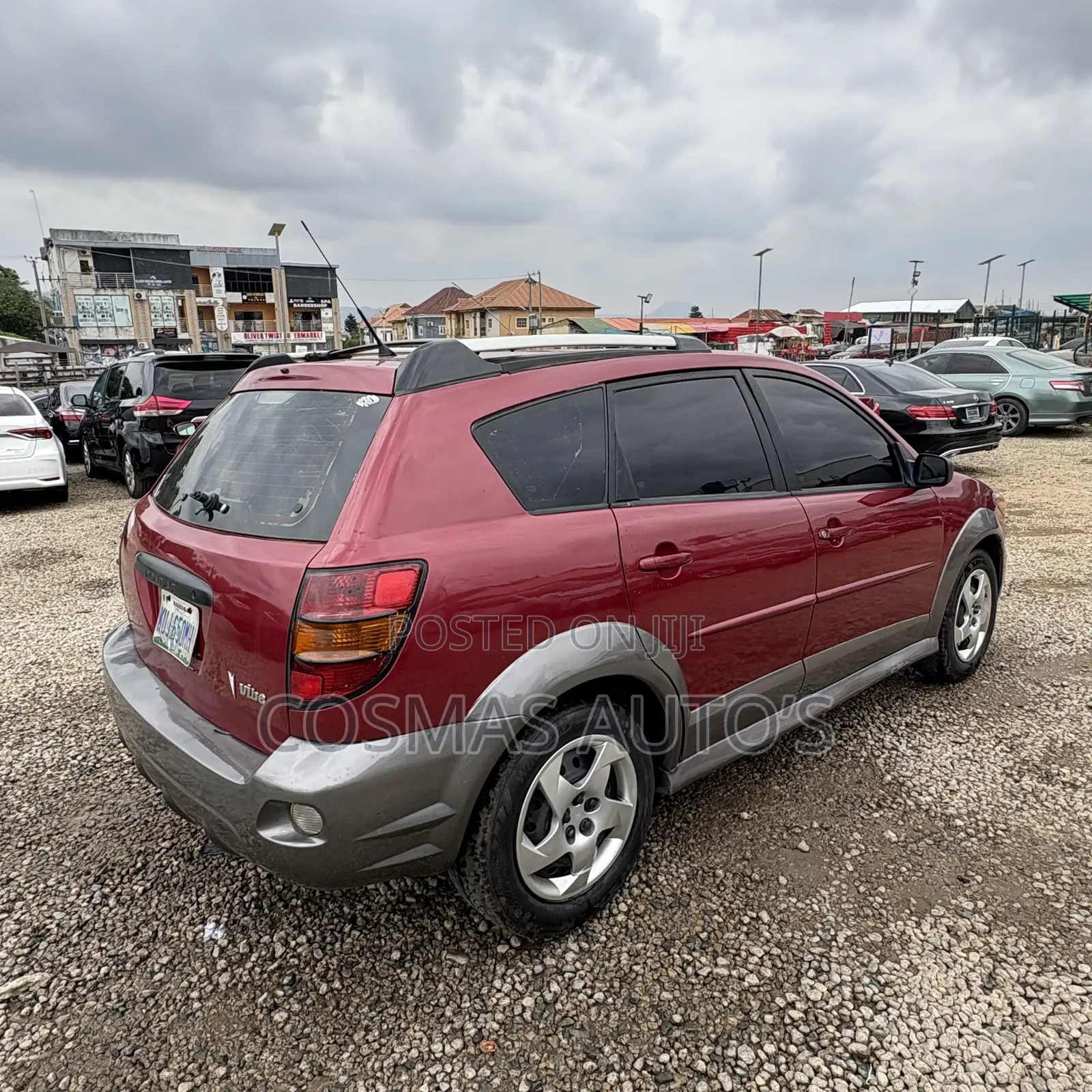 Pontiac Vibe Automatic 2004 Red