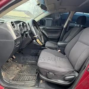 Pontiac Vibe Automatic 2004 Red