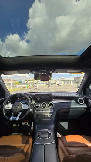 Mercedes-Benz GLC-Class 2021 White