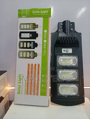 Suntrick 200w Solar Street Light