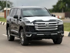 Toyota Land Cruiser 2025 Black