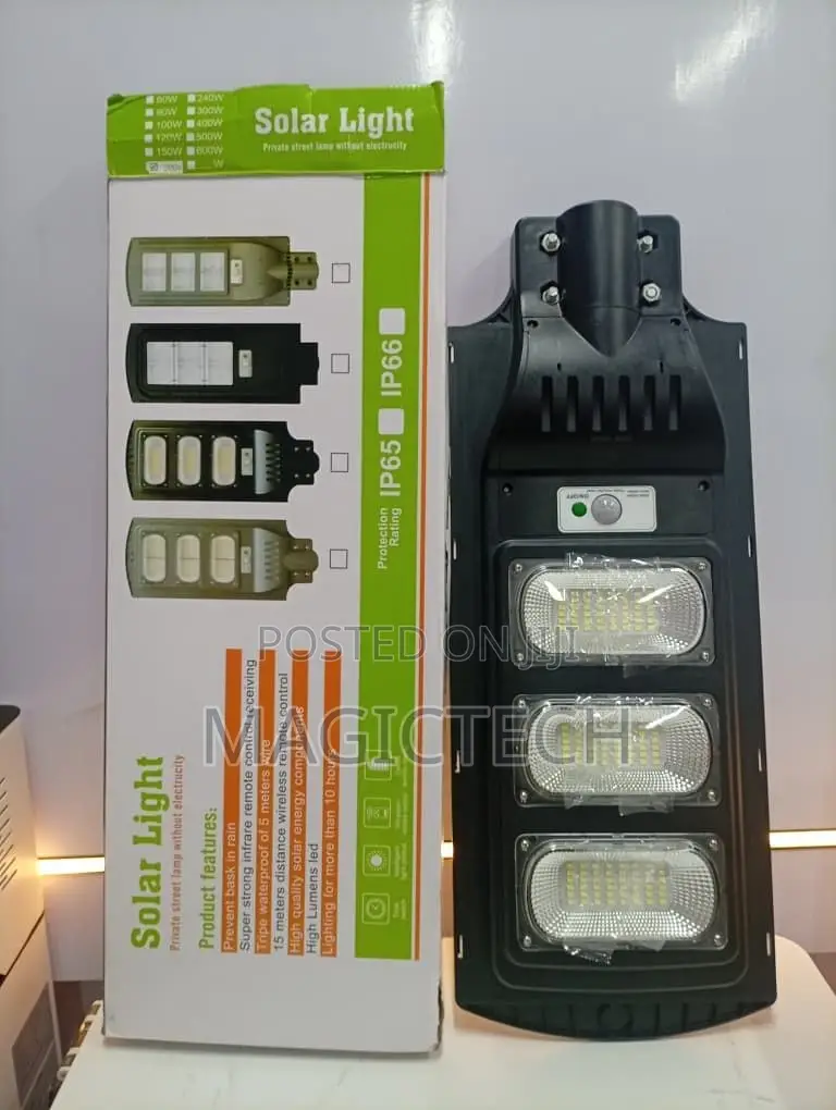 Suntrick 200w Solar Street Light