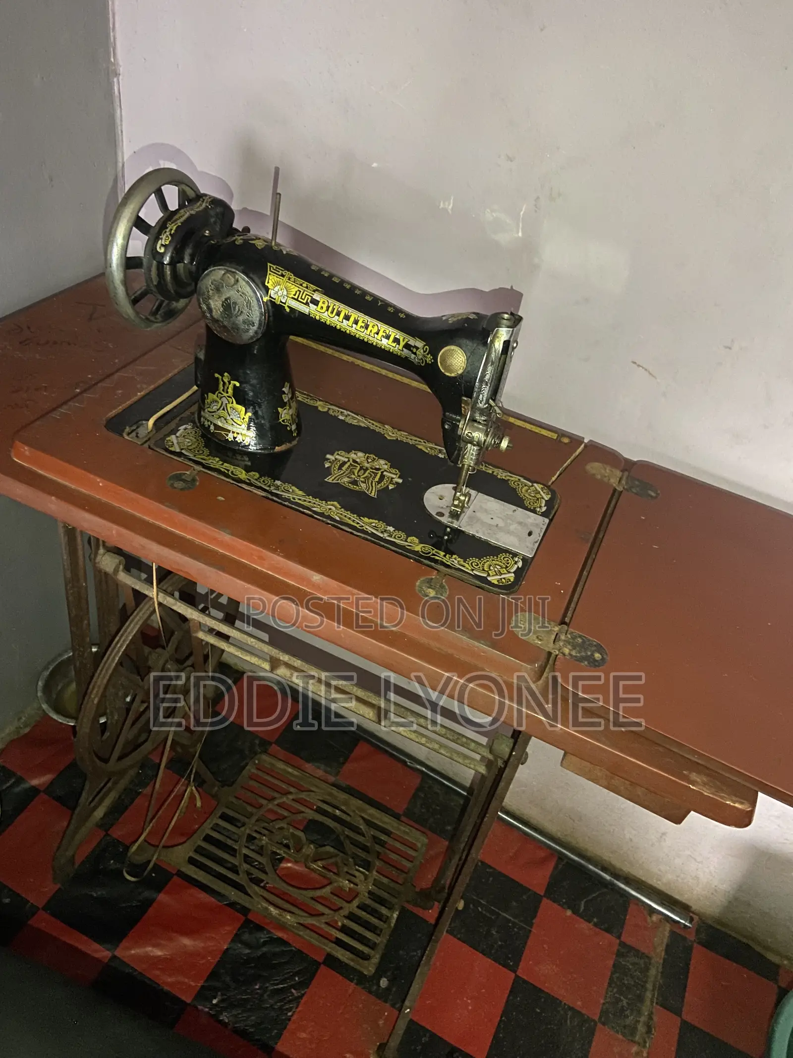 Manual Sewing Machine