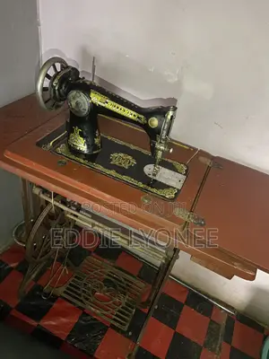 Manual Sewing Machine