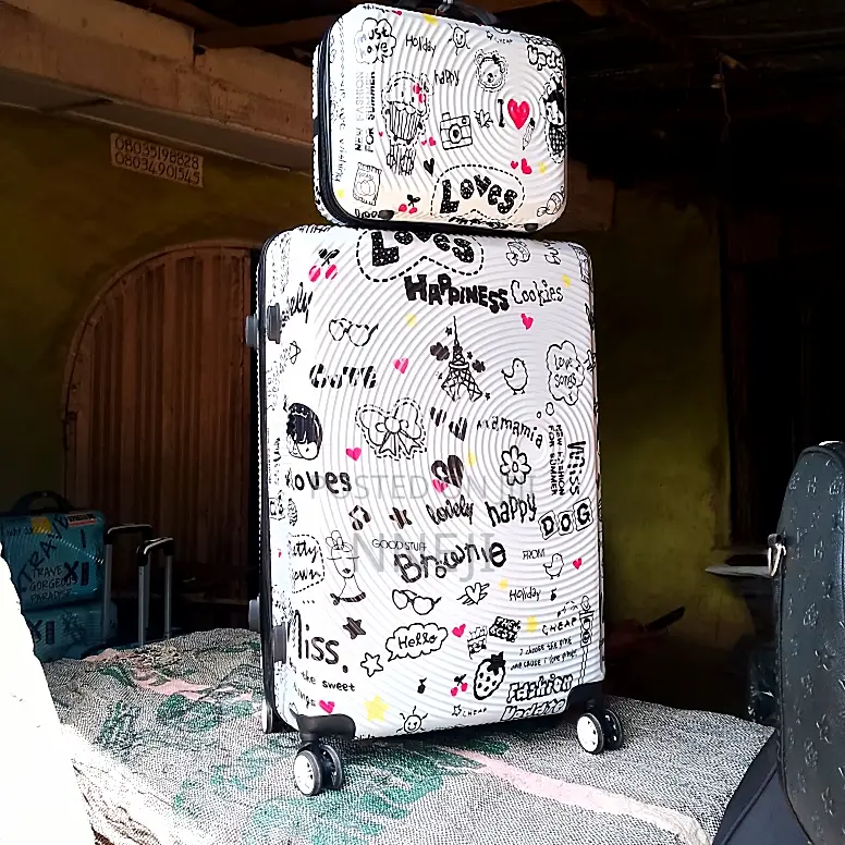 Plastic/Rubber Luggage Kit