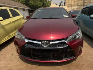 Toyota Camry 2016 Red