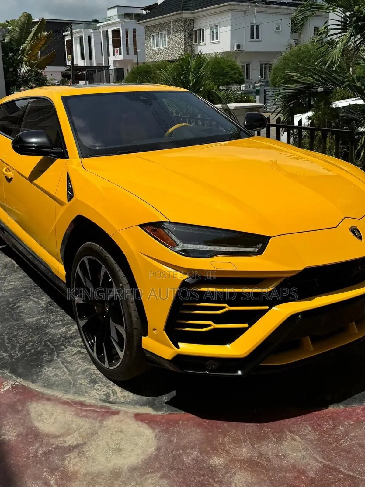 Lamborghini Urus Base 2019 Yellow