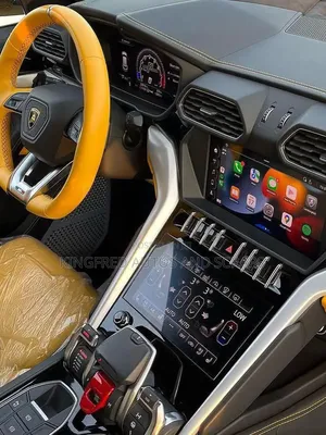 Lamborghini Urus Base 2019 Yellow
