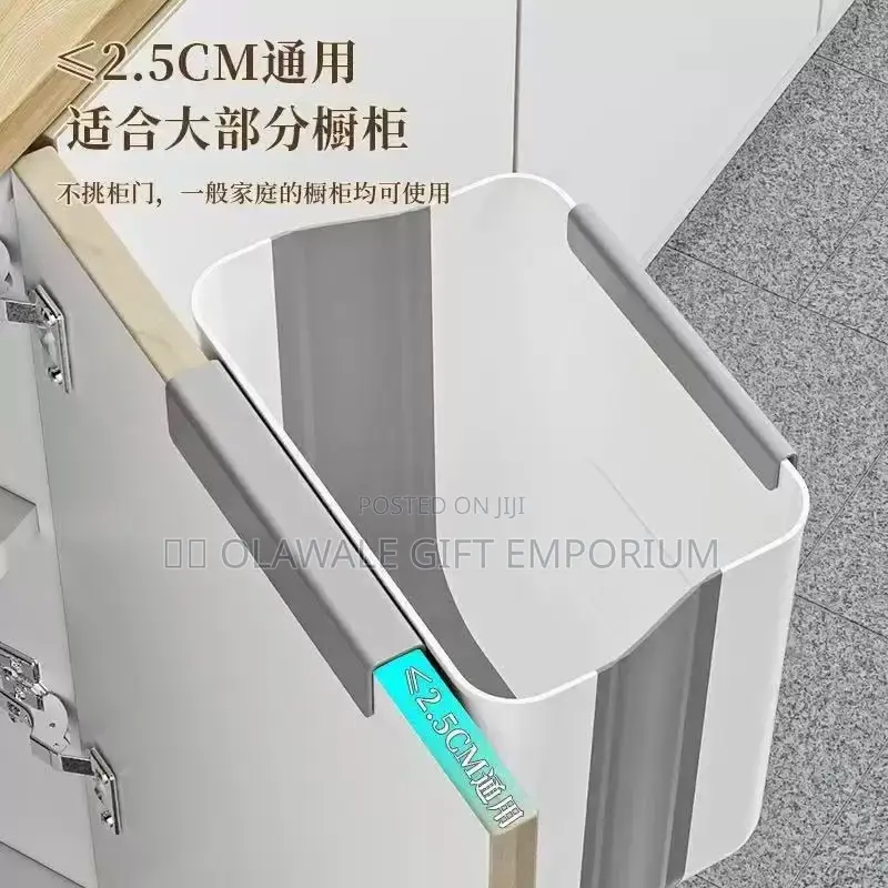 Kitchen Foldable Trash