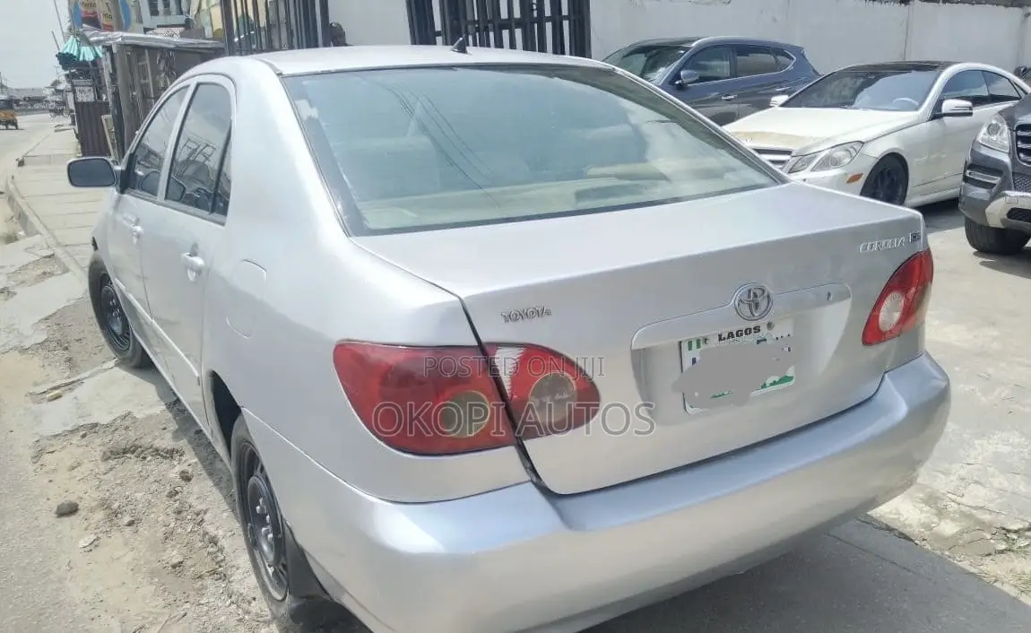 Toyota Corolla 2007 Silver