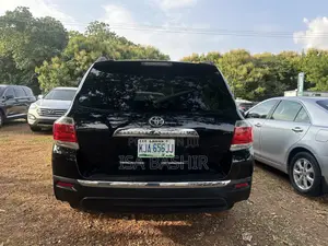 Toyota Highlander 2011 Black