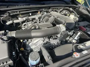 New Toyota Hilux 2025 Black