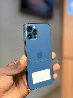Apple iPhone 12 64 GB White